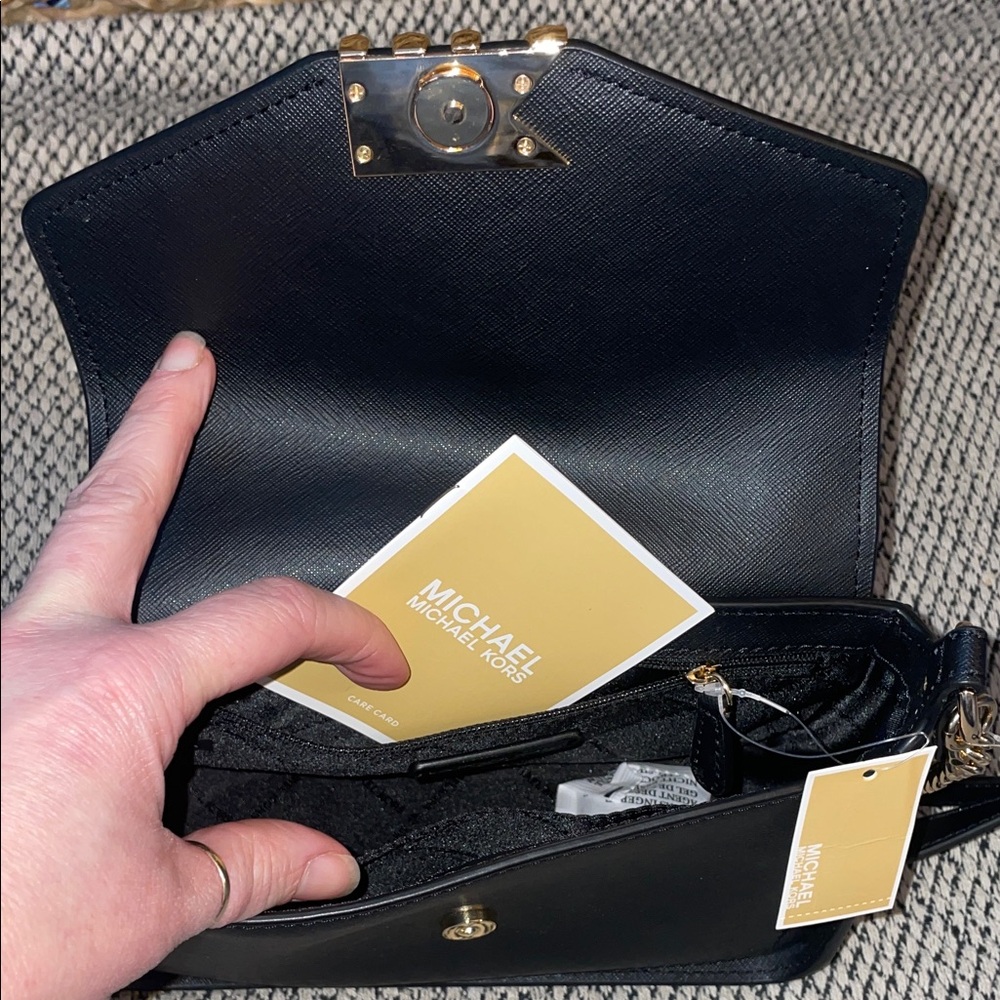 Michael Kors Elegant Black and Gold Crossbody - Picture 5 of 10